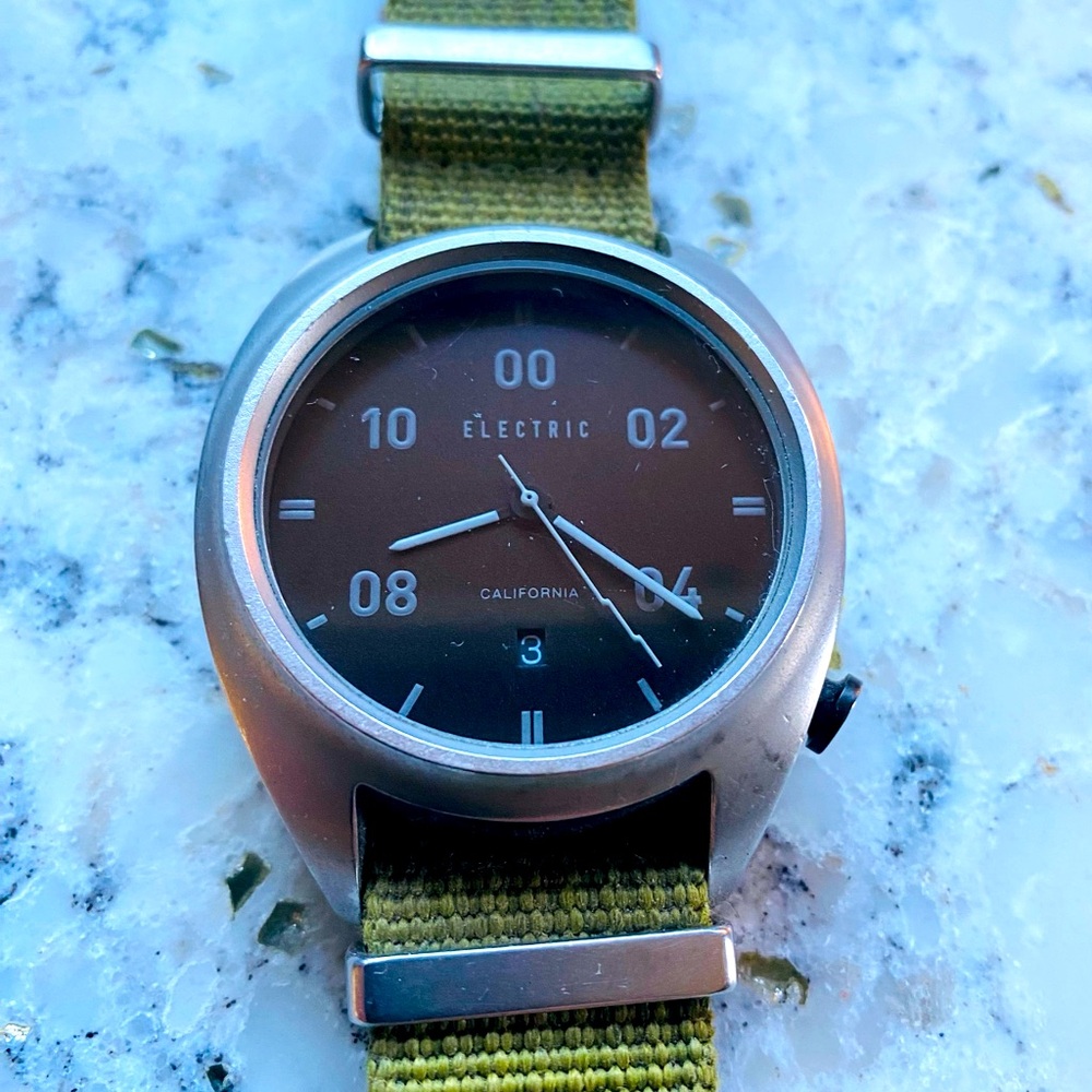 California-Made Electric Watch